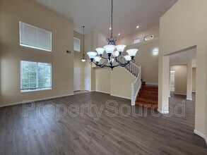 1830 Persimmon Way in Tracy, CA - Building Photo - Building Photo