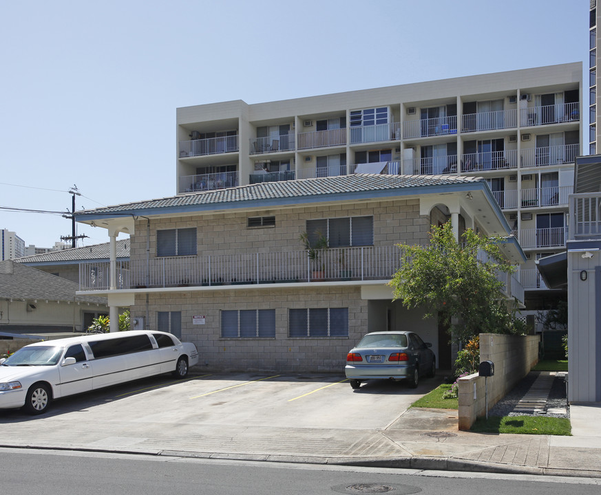 736 Paani St in Honolulu, HI - Foto de edificio