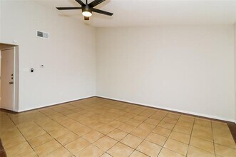 2407 Rock Haven St in Arlington, TX - Building Photo - Building Photo