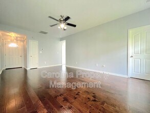 6828 Ayrshire Glen Pl in Charlotte, NC - Building Photo - Building Photo