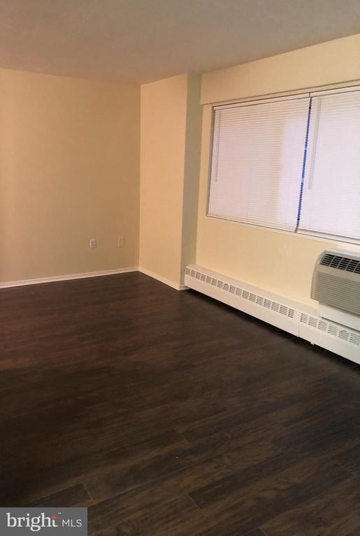 property at 2101 Chestnut St