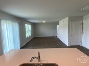 411 Sea Breeze Dr in Rincon, GA - Building Photo - Building Photo