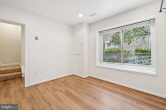 3881 Persimmon Cir in Fairfax, VA - Building Photo - Building Photo