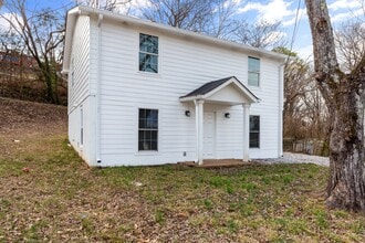 612 Andrea Ct in Nashville, TN - Building Photo - Building Photo