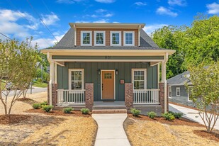 801 N Elm St in Durham, NC - Building Photo