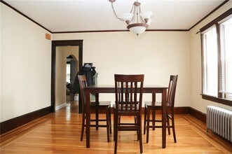 21 Hilltop Ave, Unit 1st floor in Providence, RI - Building Photo - Building Photo
