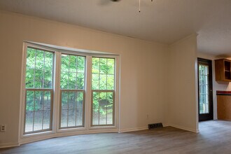 10964 N Mackinaw Hwy in Carp Lake, MI - Building Photo - Building Photo