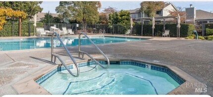135 Nantucket Cove in San Rafael, CA - Building Photo - Building Photo