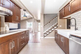 7450 Webb Rd in Chatsworth, CA - Building Photo - Building Photo