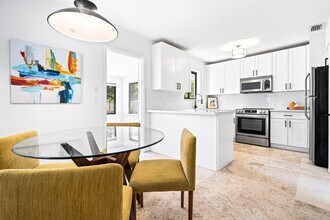 1430 NE 16th Ave in Fort Lauderdale, FL - Building Photo - Building Photo