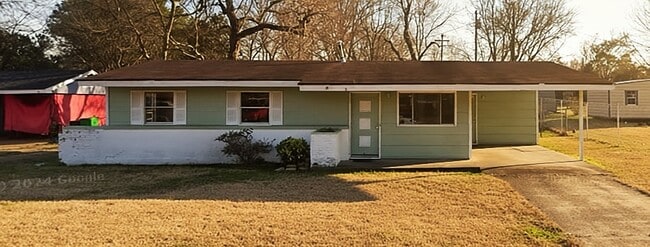property at 501 Wynhurst Ct