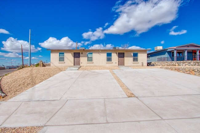 6213 Welch Ave-Unit -A in El Paso, TX - Building Photo - Building Photo