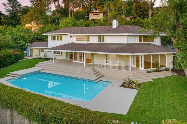 property at 4620 Encino Ave