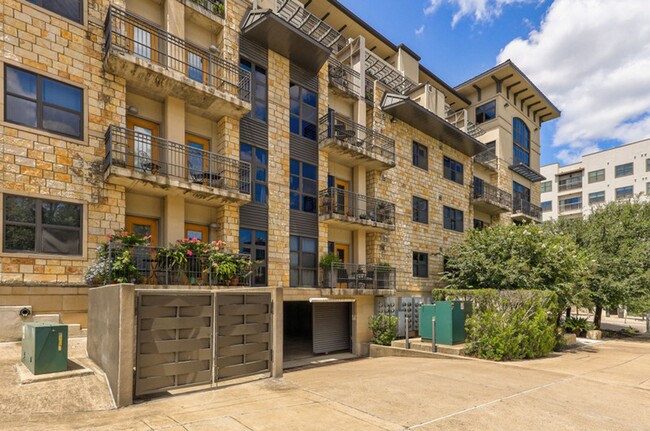 1812 West Ave, Unit #303 Park West in Austin, TX - Building Photo - Building Photo