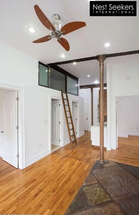 131 Christopher St, Unit 2B in New York, NY - Building Photo - Building Photo
