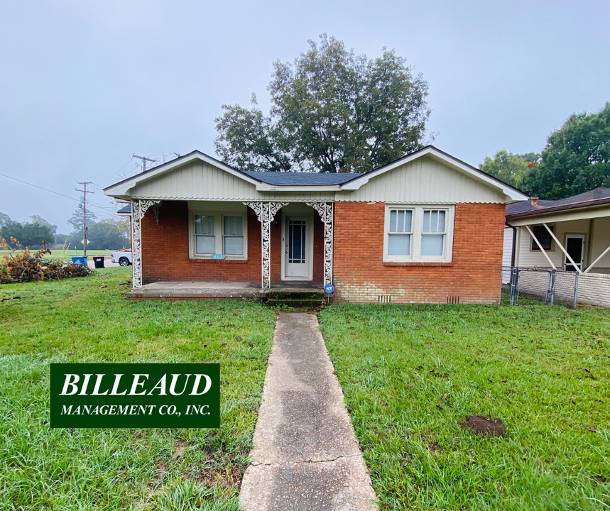 903 St Landry St in Lafayette, LA - Foto de edificio