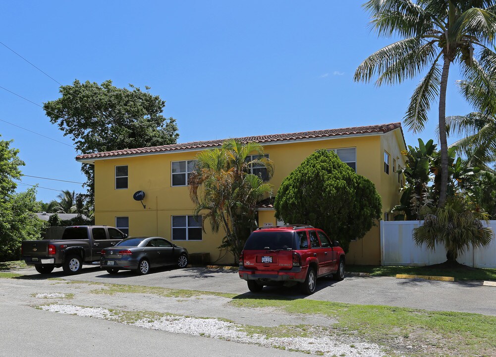 1301 NE 15th St in Fort Lauderdale, FL - Building Photo