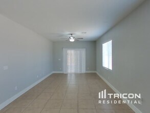 4134 Blue Manor Ln in North Las Vegas, NV - Building Photo - Building Photo