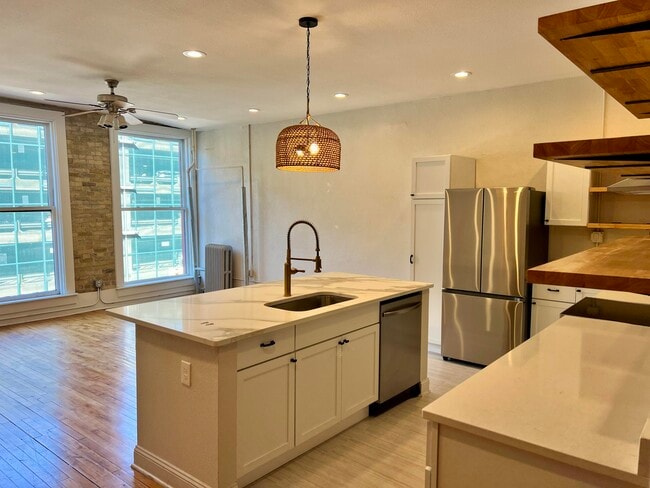 property at 532 N Water St