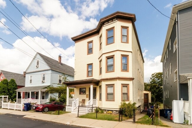property at 46 Houghton St