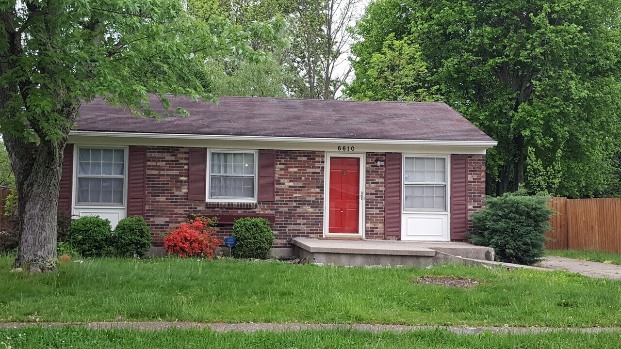 6610 Stana Dr in Louisville, KY - Building Photo