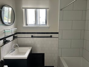 20 Ashland St, Unit 1R in Worcester, MA - Building Photo - Building Photo