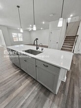 2145 Bethpage Dr in Fuquay Varina, NC - Building Photo - Building Photo