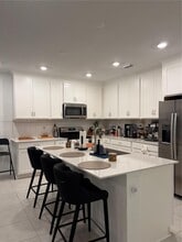 9975 Last Lgt Gln in Parrish, FL - Building Photo - Building Photo