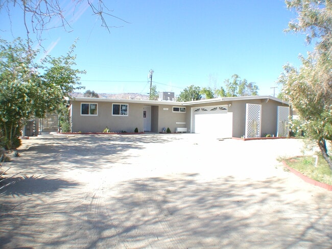 property at 72461 Sunnyvale Dr