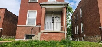 4643 Louisiana Ave in St. Louis, MO - Building Photo