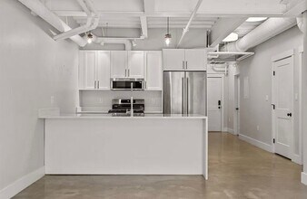 305 Webster Ave in Cambridge, MA - Building Photo - Building Photo