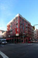 127 Mulberry St in New York, NY - Building Photo - Building Photo