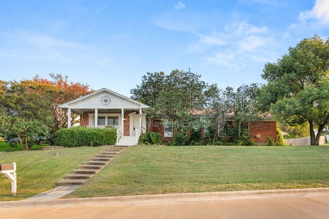 property at 1308 White River Dr