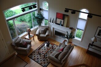 20522 NE 23rd Ct in Sammamish, WA - Building Photo - Building Photo