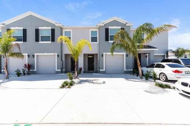 property at 11915 Stoneport Pl