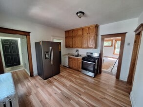 3518 Lincoln Blvd, Unit 4 in Omaha, NE - Foto de edificio - Building Photo