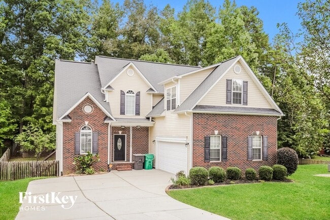 property at 2285 Glen Cove Way