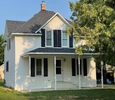 413 Main St N in Grand Meadow, MN - Building Photo