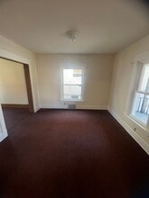 2402 Plum St in Erie, PA - Building Photo - Building Photo