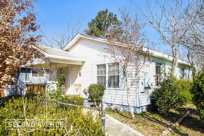 property at 412 Irving St