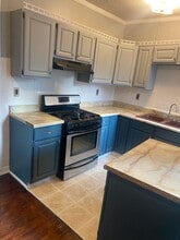 111 Maxfield St, Unit 1 in New Bedford, MA - Foto de edificio - Building Photo