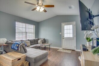 2709 Chicago Ct in Pensacola, FL - Building Photo - Building Photo