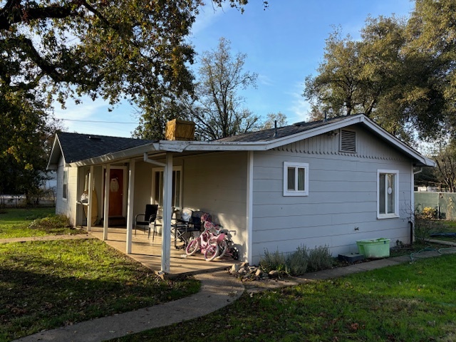 20582 Prairie Ln in Redding, CA - Building Photo