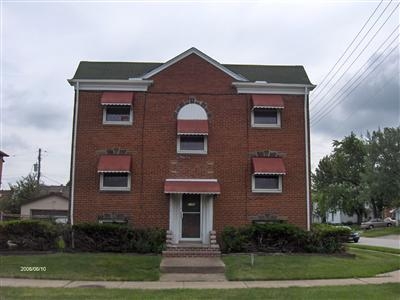 6169 Ridge Rd in Parma, OH - Building Photo