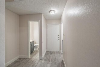 7604 Chapin Rd in Fort Worth, TX - Building Photo - Building Photo