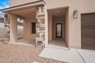 5004 Alyssa Jade St in El Paso, TX - Building Photo - Building Photo