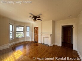 30 Hume Ave, Unit #2 in Medford, MA - Building Photo