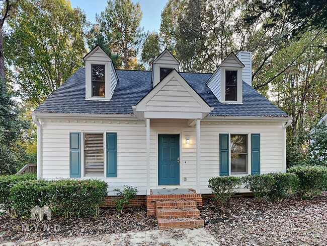 property at 8101 Round Oak Rd