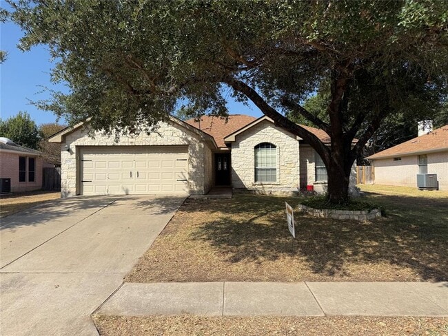 808 Sunflower Dr in Pflugerville, TX - Building Photo - Building Photo