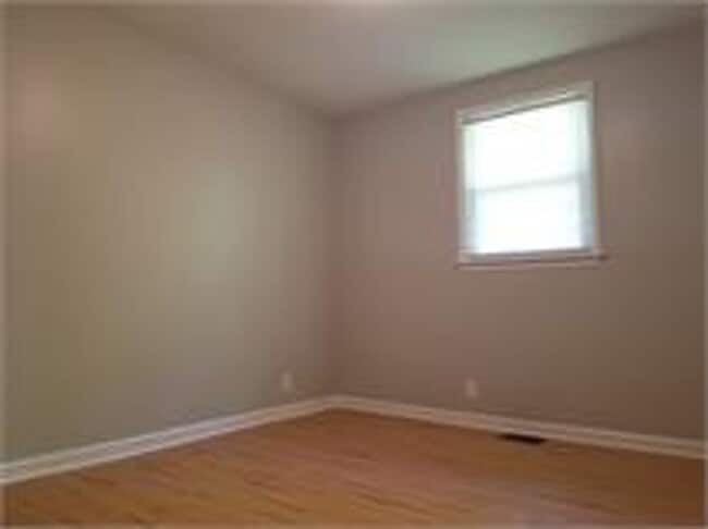 property at 3542 Albee Dr